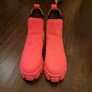 Circus by Sam Edelman Darielle Lug Sole Hot Pink Boot size 7.5 Women's